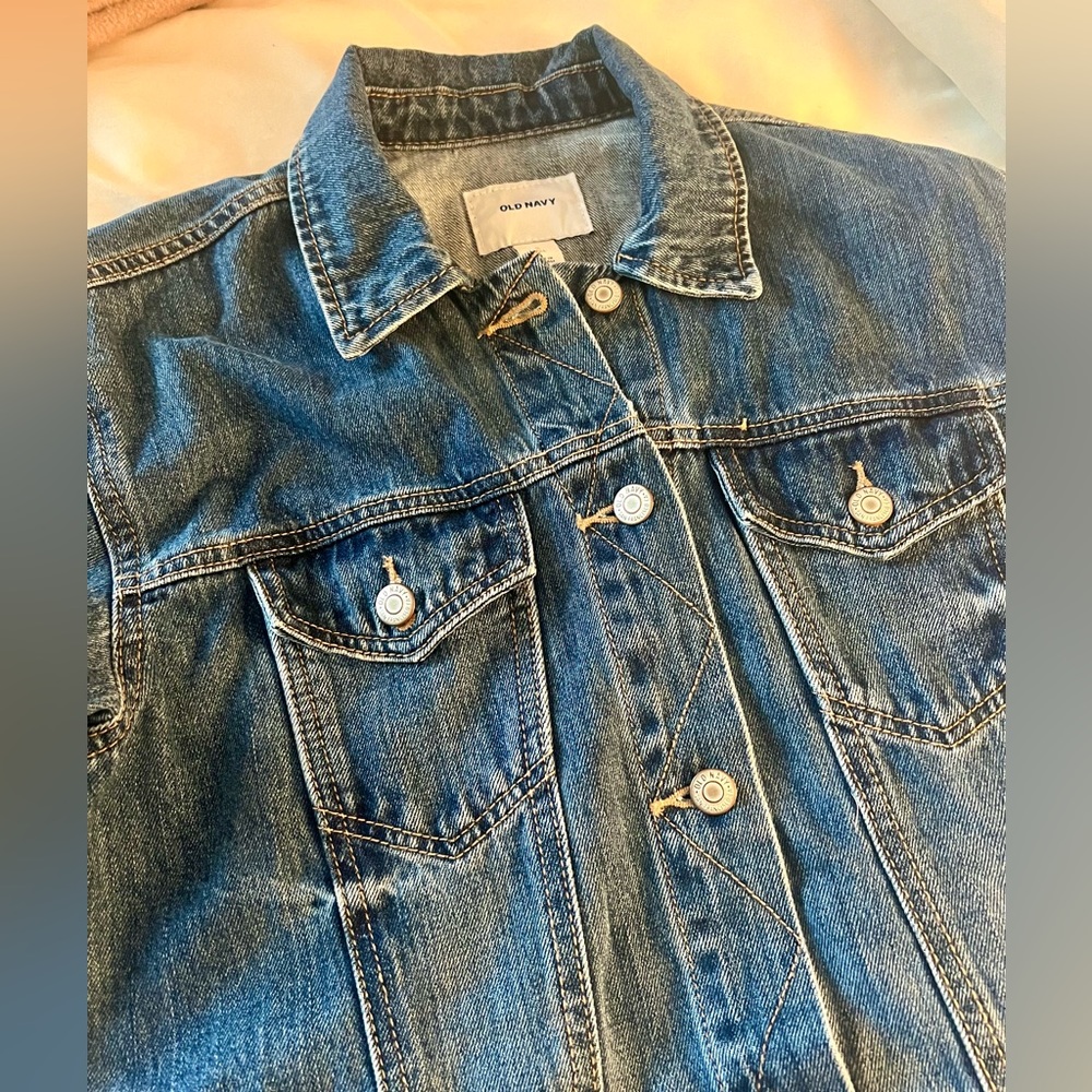 Old Navy Jean Jacket Size Medium Tall